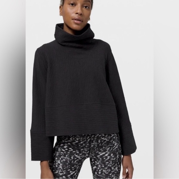 lululemon athletica Tops - lululemon Retreat Yourself Pullover Black Size Medium/Large